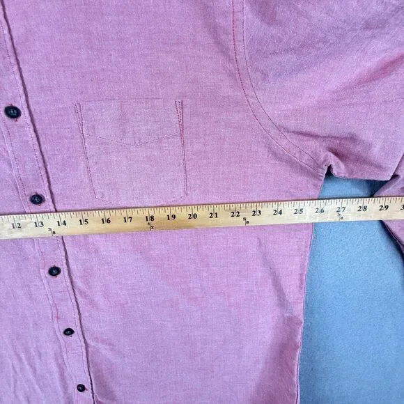 UNTUCKit Shirt Mens 2XL Red Chambray Cotton Button Up Long Sleeve - Picture 7 of 9